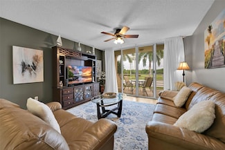 2711 Ocean Club Blvd Unit 2042, Hollywood, FL 33019