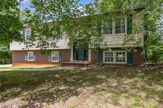4889 Sedgeview Ln, Winston Salem, NC 27107