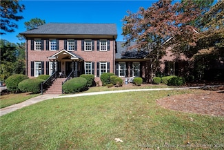 702 Southview Cir, Fayetteville, NC 28311