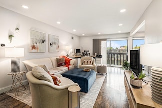 2140 Pauline Blvd Unit 108, Ann Arbor, MI 48103