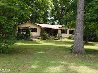 545 N Cunningham Rd, Seymour, TN 37865