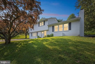549 E Lafayette Dr, West Chester, PA 19382