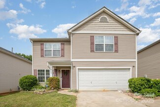 9718 Eagle Feathers Dr, Charlotte, NC 28214