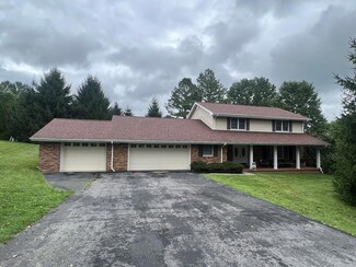 122 Kingbird Way, Princeton, WV 24740