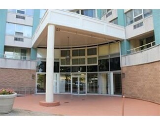 101 Mulberry St Unit 313, Springfield, MA 01105