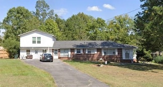 624 Newtown Creek Loop NE, Calhoun, GA 30701