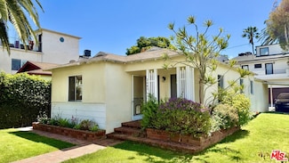 2403 Ocean Ave, Venice, CA 90291