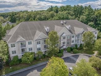 1206 Albion Rd, Bedford, MA 01730
