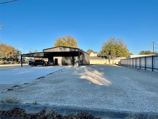 201 Dallas St, Nocona, TX 76255