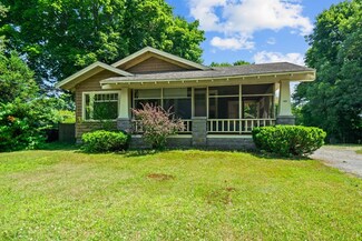 262 Plain St, Stoughton, MA 02072