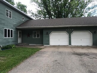 1300 Lakeview Ave, Winona, MN 55987