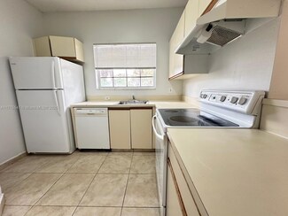 631 Cypress Lake Blvd Unit H17, Deerfield Beach, FL 33064