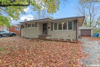 2012 Randall Ct, Springfield, IL 62703