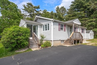 115 Wareham Lake Shore Dr, East Wareham, MA 02538