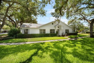 2910 Featherstone Dr, Holiday, FL 34691
