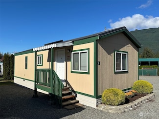 45800 SE North Bend Way Unit 4, North Bend, WA 98045
