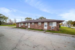 369 Greenbay Ave, Calumet City, IL 60409