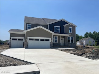 32005 Westview Trail, Avon Lake, OH 44012
