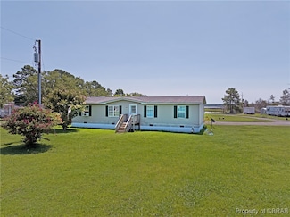 9370 Glass Rd, Hayes, VA 23072