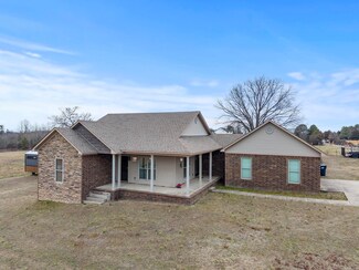 19 Hampton Rd, Greenbrier, AR 72058