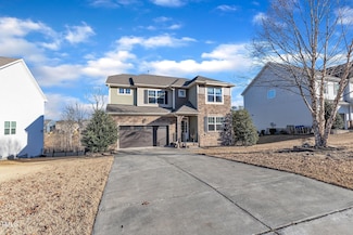 664 Long Melford Dr, Rolesville, NC 27571