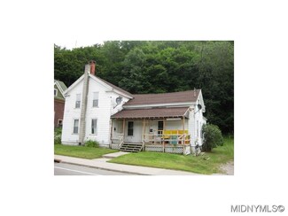 24 E State St, Dolgeville, NY 13329