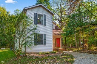 8140 Grandview Rd, Columbus, IN 47201