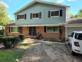 1443 S Parkway E, Memphis, TN 38106