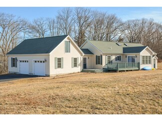 5 Meadow Ln, Northwood, NH 03261