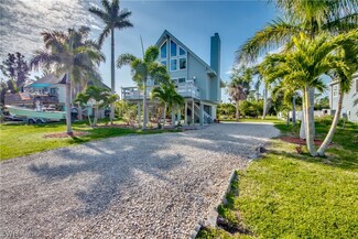7443 Pomegranate Dr, Bokeelia, FL 33922