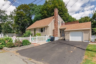 52 Fairlawn Cir, Shrewsbury, MA 01545