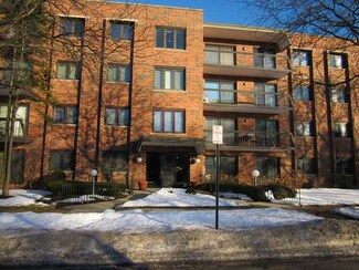 9221 Drake Ave Unit 106, Evanston, IL 60203