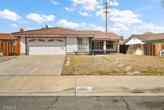 6645 Solano Dr, Riverside, CA 92509