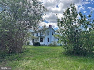 1095 Senseny Rd, Berryville, VA 22611