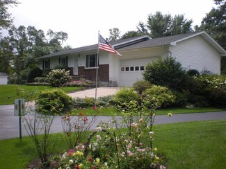 10626 Bunton Rd, Willis, MI 48191
