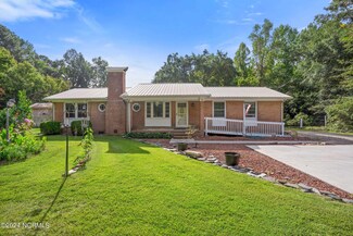 172 Grants Creek Rd, Jacksonville, NC 28546