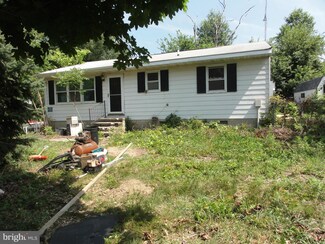 31890 River Park Rd, Millington, MD 21651