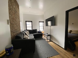 1553 2nd Ave Unit 3, New York, NY 10028