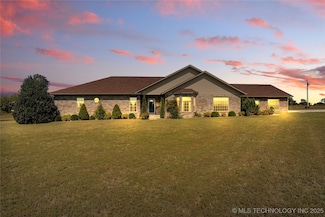 63320 E 293 Rd, Grove, OK 74344