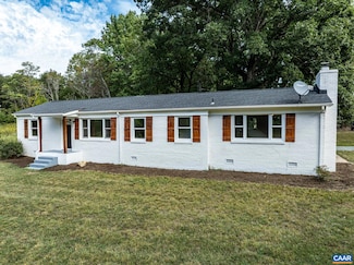 19 Harlow Town Rd, Louisa, VA 23093