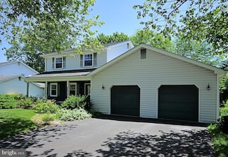 2466 Jean Dr, Hatfield, PA 19440