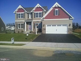 579 Countryside Rd Unit 151, Seven Valleys, PA 17360