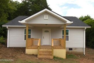 1412 Moshina Rd, Knoxville, TN 37914