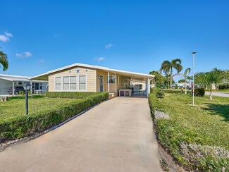 6987 SE Delegate St, Hobe Sound, FL 33455