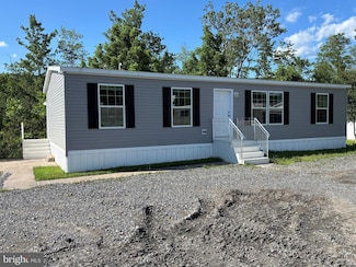 26 Sammys Mobile Home Park, Schuylkill Haven, PA 17972