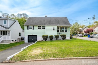 1 Alvin Ct, Metuchen, NJ 08840