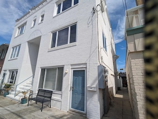 1 1/2 N Newport Ave Unit A1, Ventnor City, NJ 08406