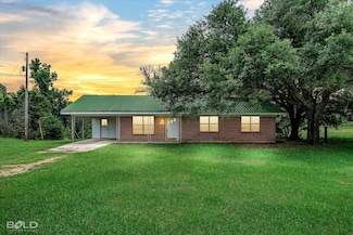 311 Rawls Rd, Coushatta, LA 71019