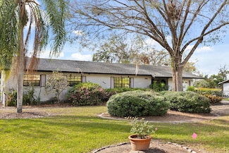 12205 Kelly Ln, Thonotosassa, FL 33592