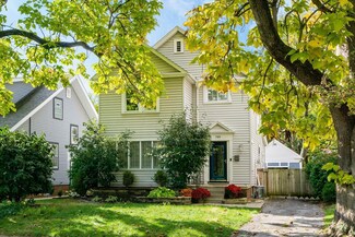 789 S Cassingham Rd, Columbus, OH 43209